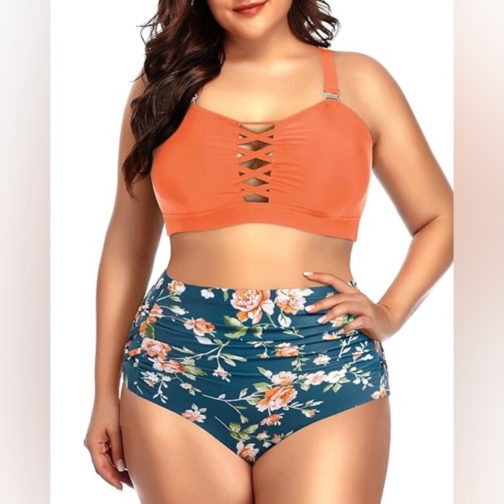 NWT Daci Women’s Two Piece Lace Up Bikini | Size: 18W